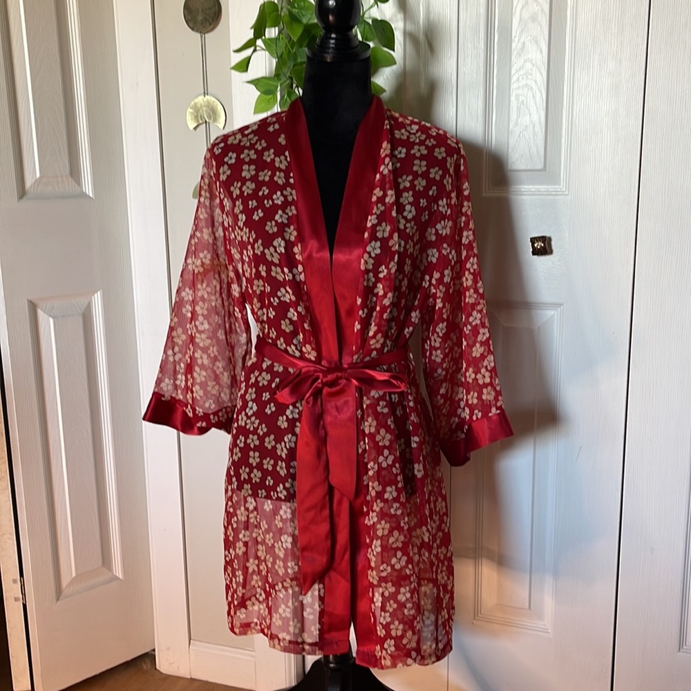 Red Satin trim Robe - Picture 3 of 5